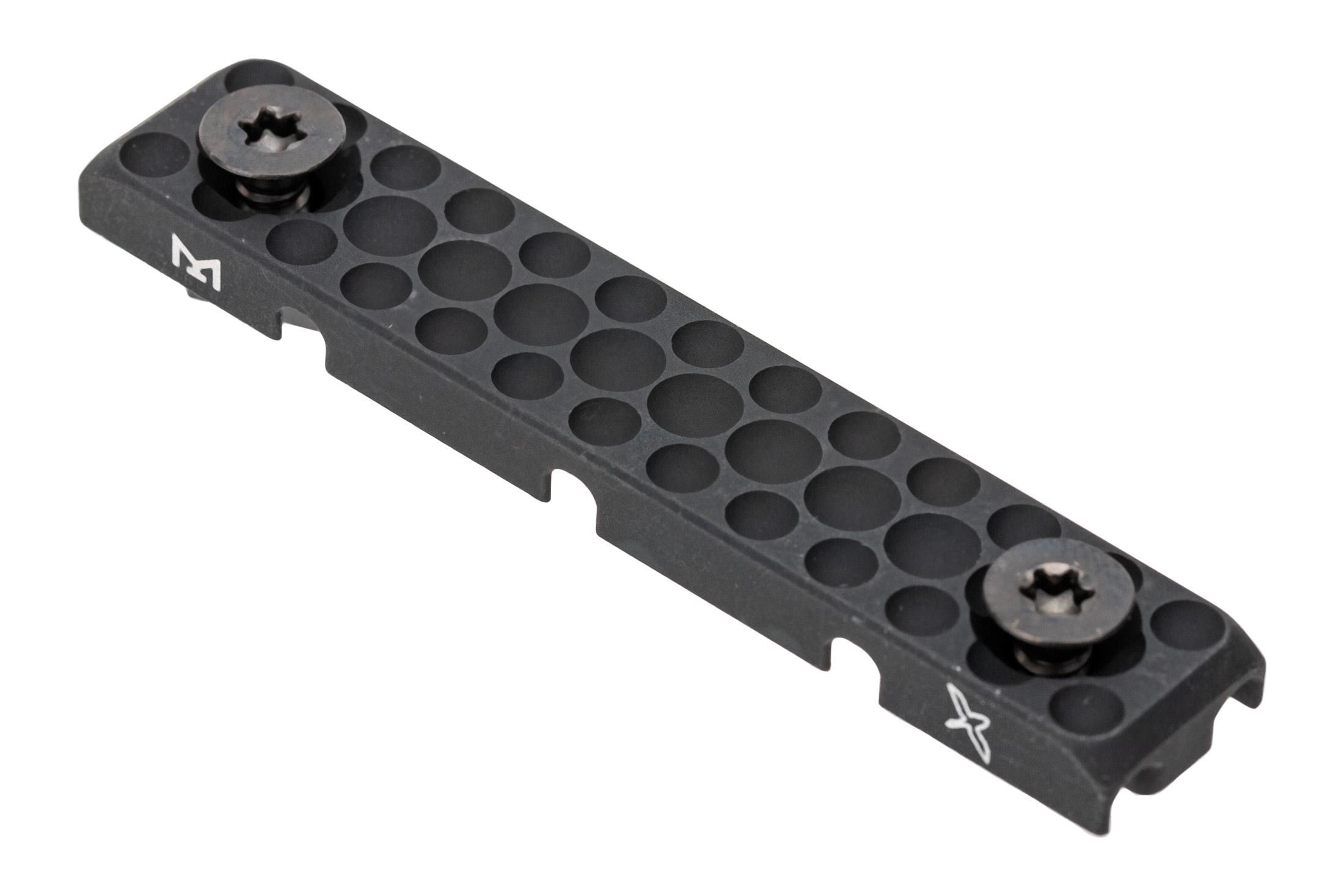 Forward Controls PCM LONG M-LOK 実物中古品 Forward Controls Design Panel Cable Management - 2 M-LOK Slot